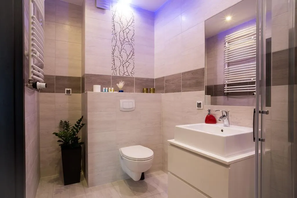 Julia Apartments By Livermo Air Conditioning